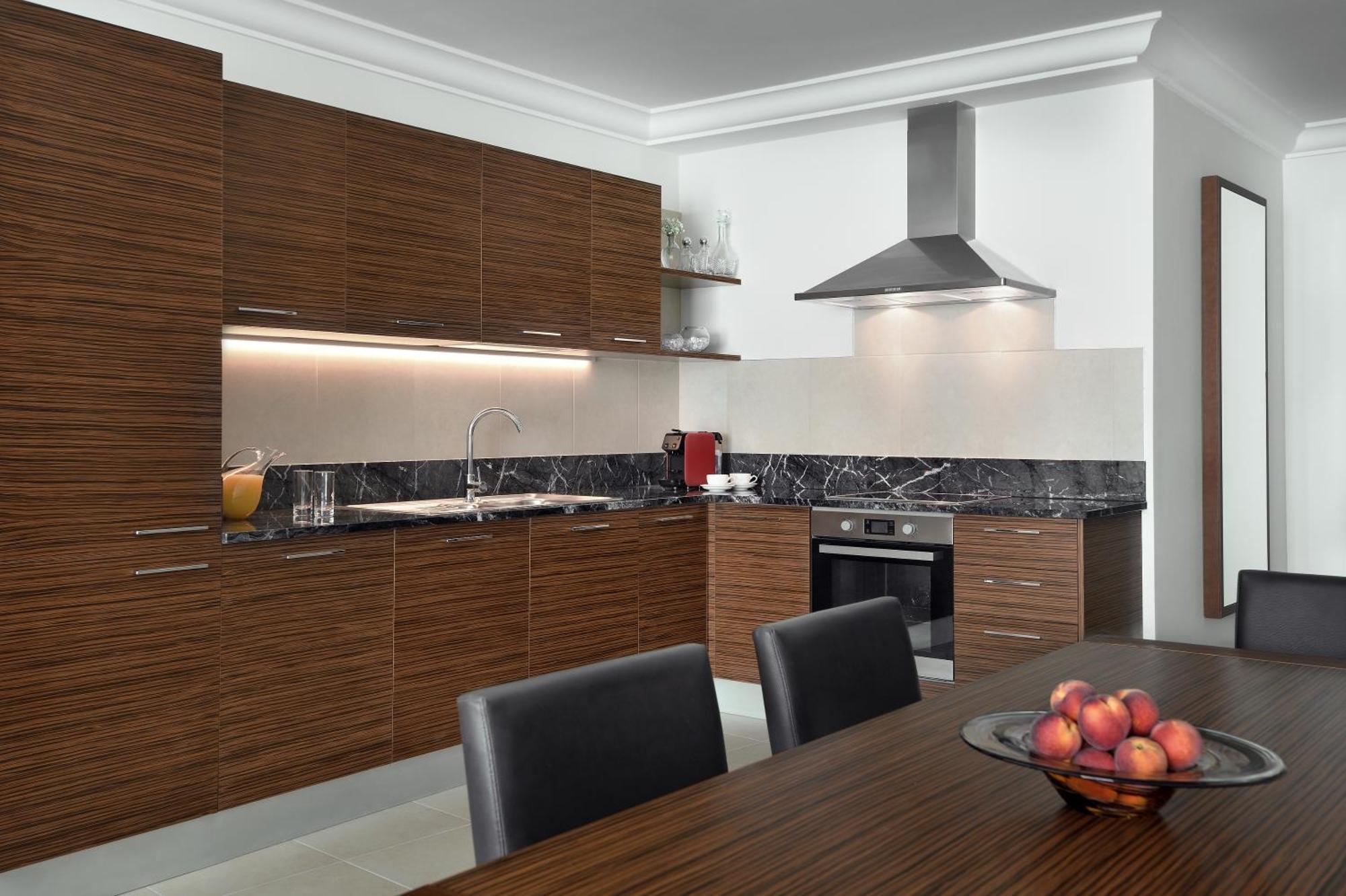 Marriott Executive Apartments Al-Khubar Exteriér fotografie A modern kitchen